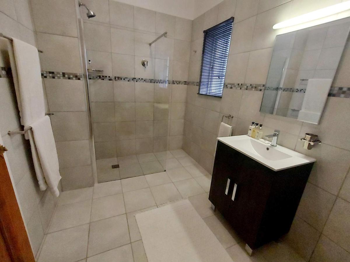 Newlands Guest House Кейптаун Екстериор снимка