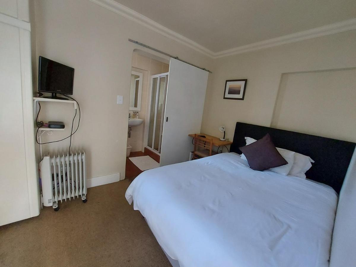 Newlands Guest House Кейптаун Екстериор снимка